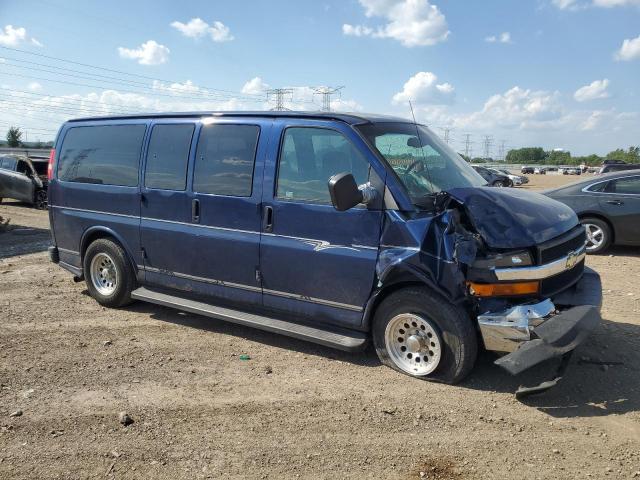 Chevrolet Express Image 3
