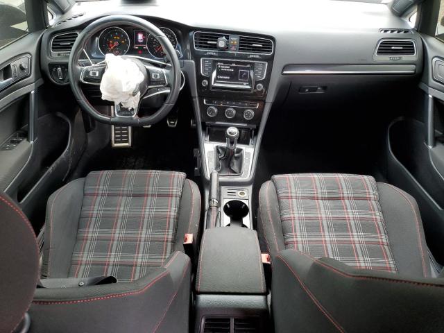 Volkswagen GTI Image 12