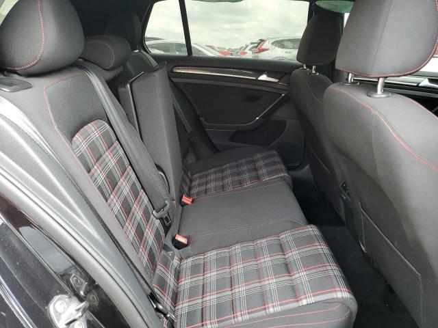 Volkswagen GTI Image 6