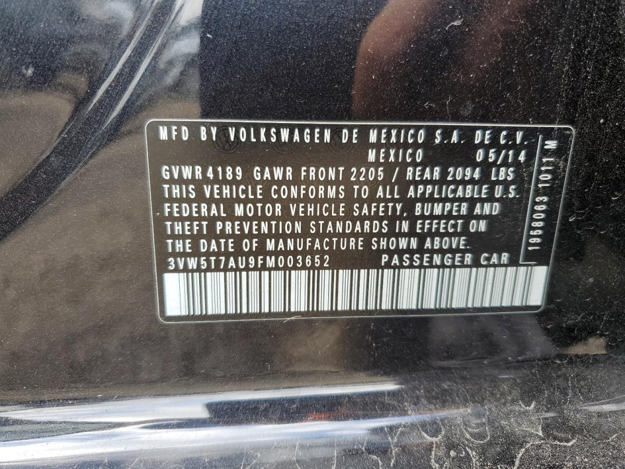 Volkswagen GTI Image 10