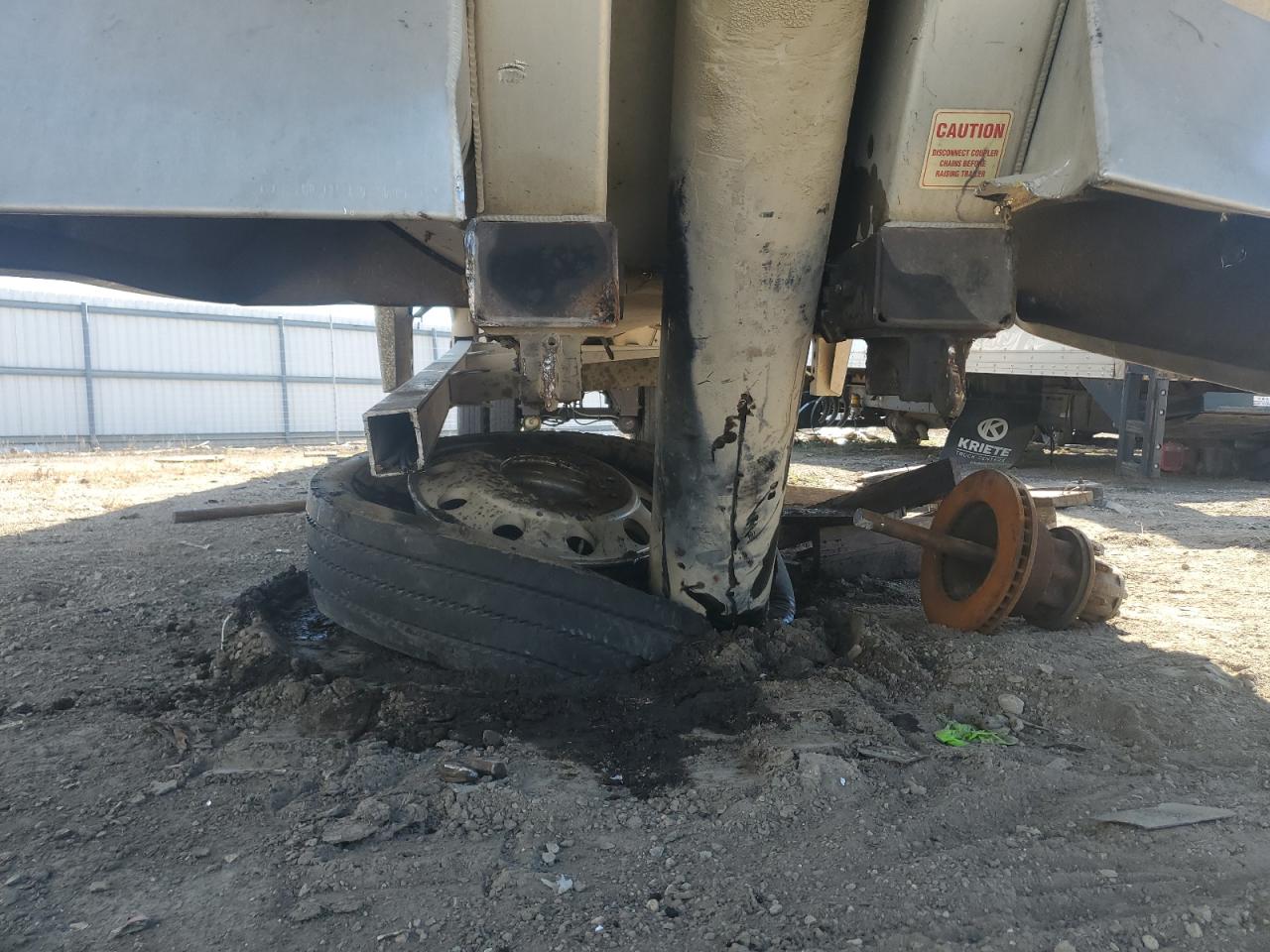 Everlite Trailer Image 9