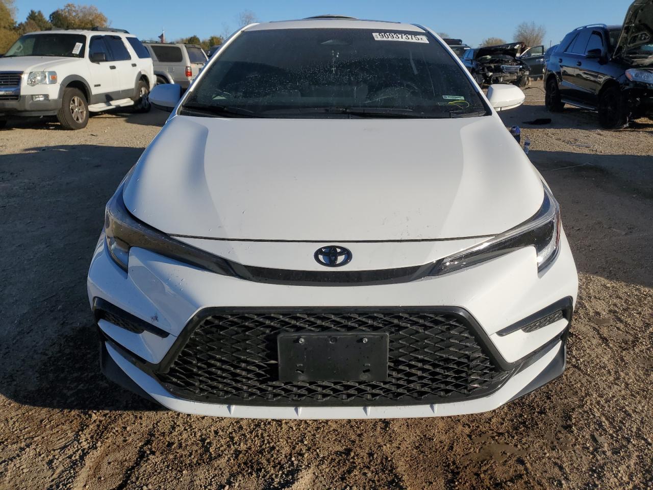 Toyota Corolla Se Image 4