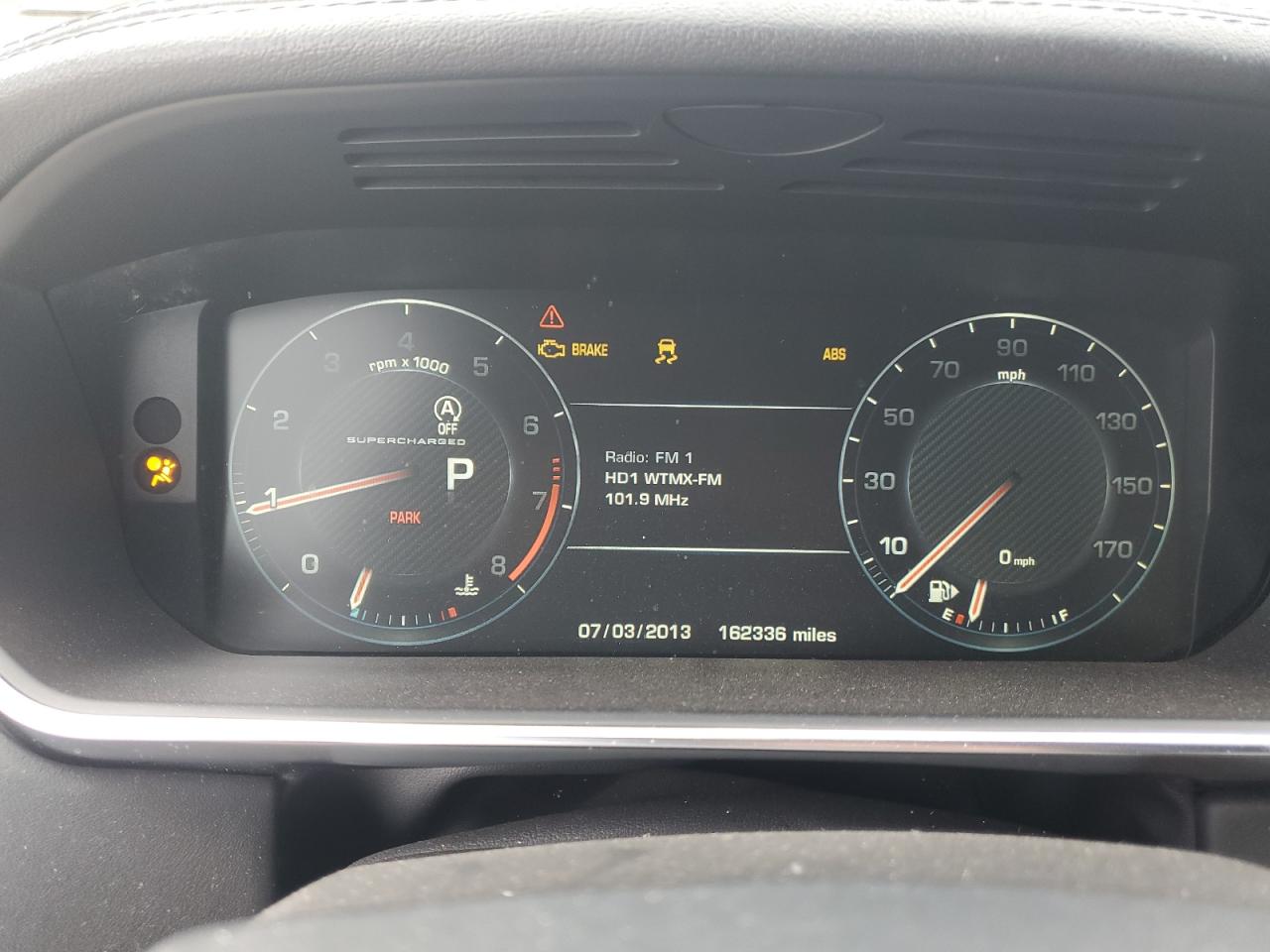 Land Rover Range Rover Supercharged Image 10