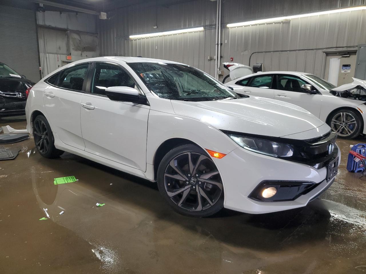 Honda Civic Sport Image 12
