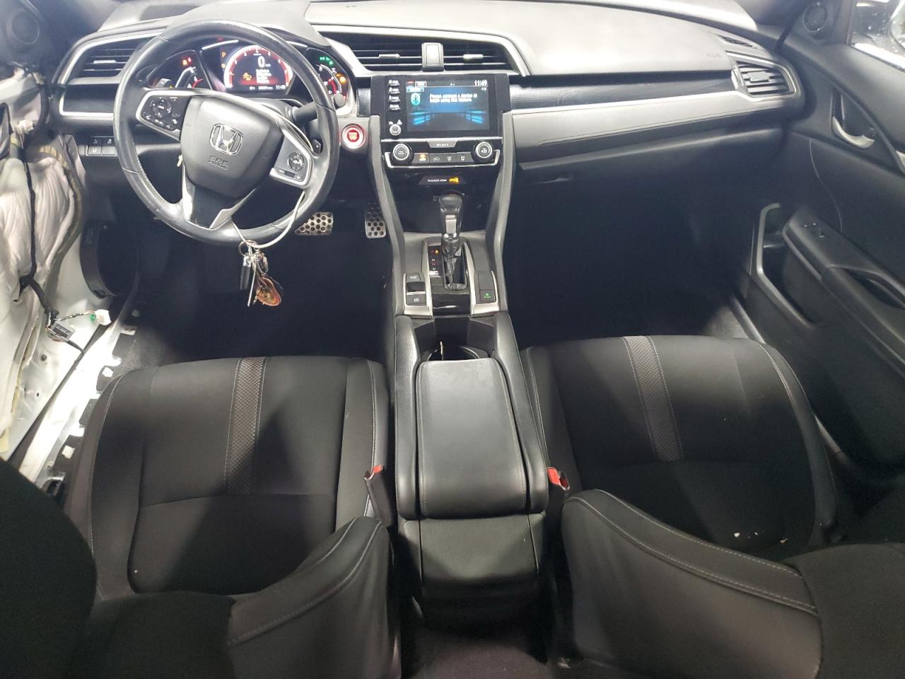 Honda Civic Sport Image 3