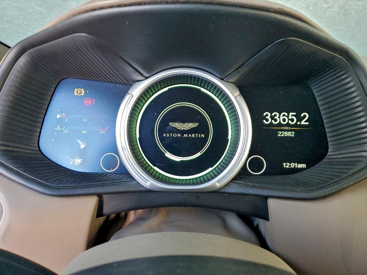 Aston Martin DB11 Image 7