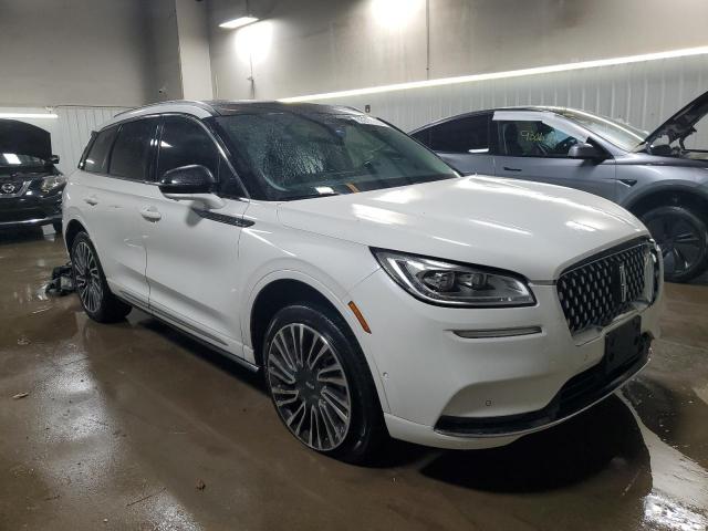 Lincoln Corsair Reserve Image 4