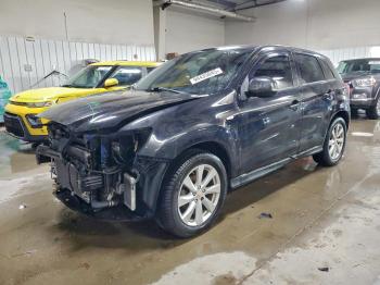  Salvage Mitsubishi Outlander