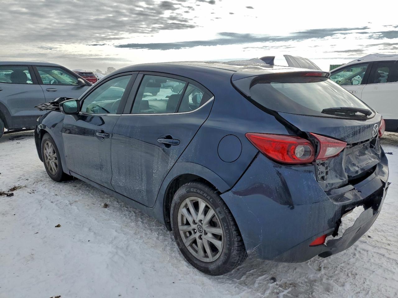 Mazda 3 Grand Touring Image 10