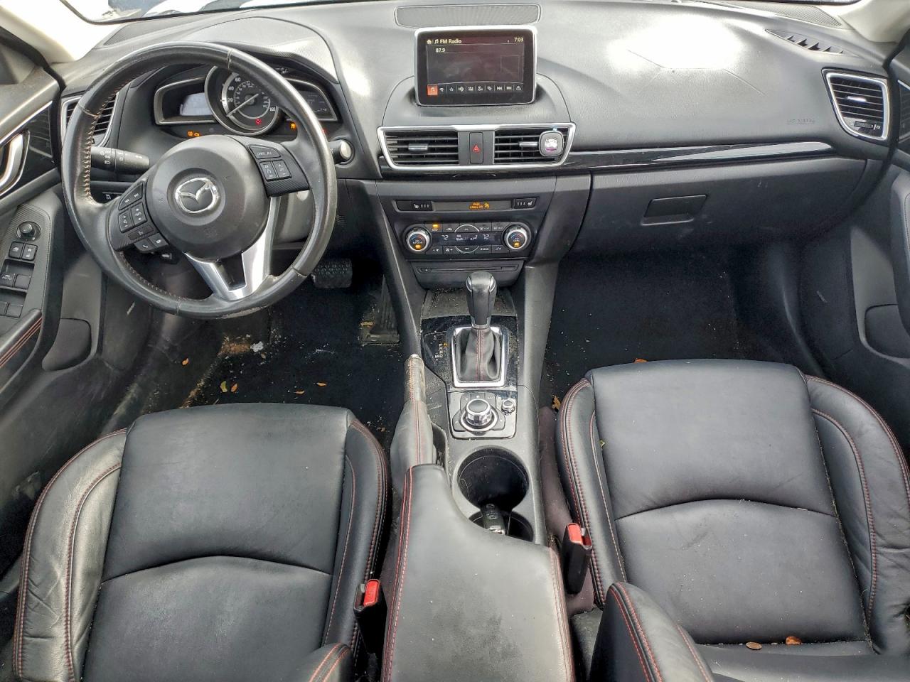 Mazda 3 Grand Touring Image 9