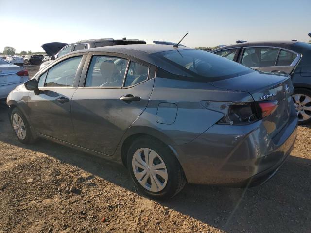 Nissan Versa S Image 5