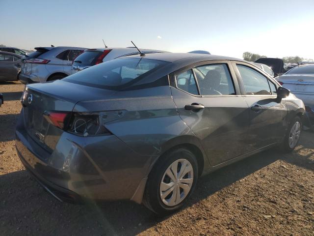 Nissan Versa S Image 6