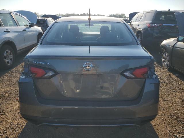 Nissan Versa S Image 13