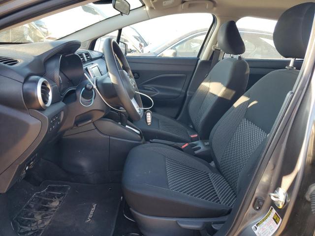 Nissan Versa S Image 4