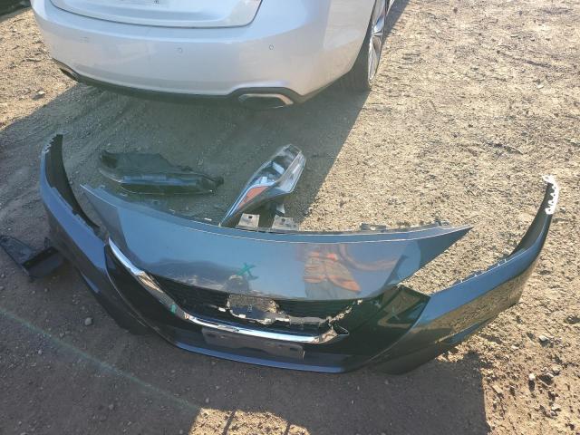 Nissan Versa S Image 10