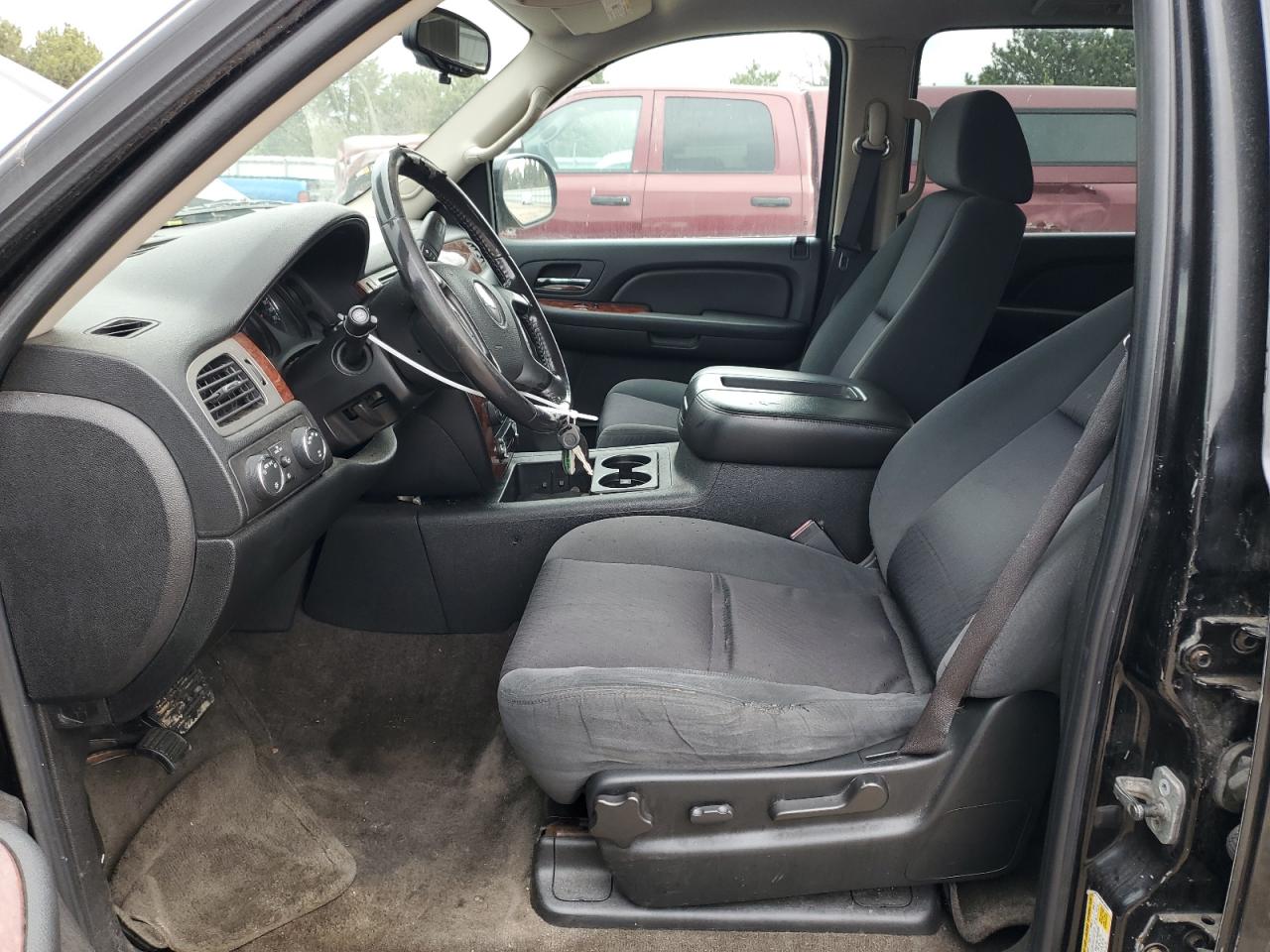 Chevrolet Tahoe K1500 Lt Image 6