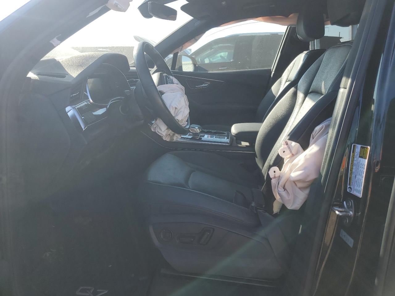 Audi Q7 Premium Plus Image 8