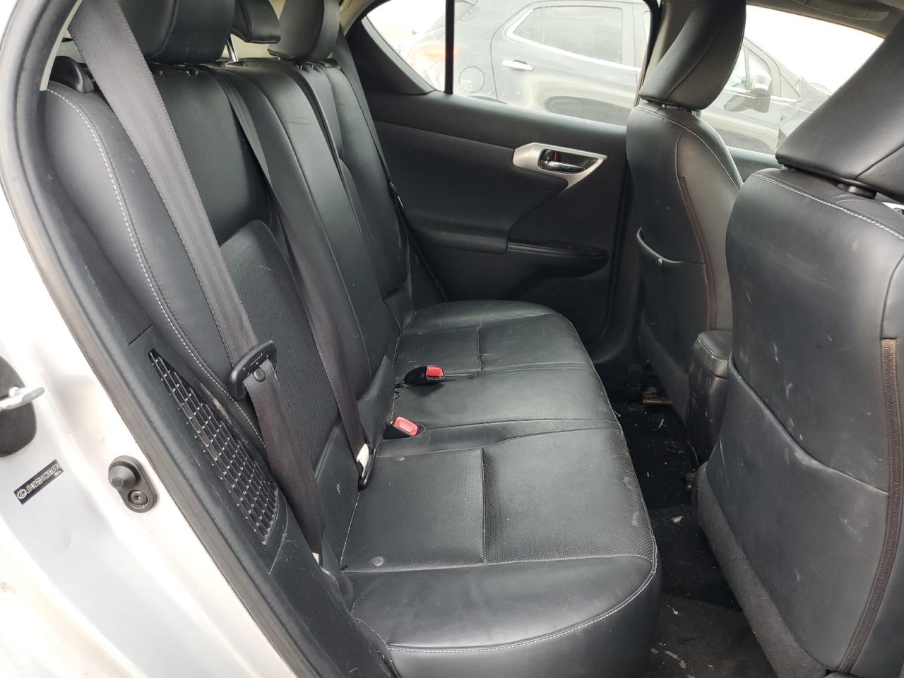 Lexus Ct 200 Image 2