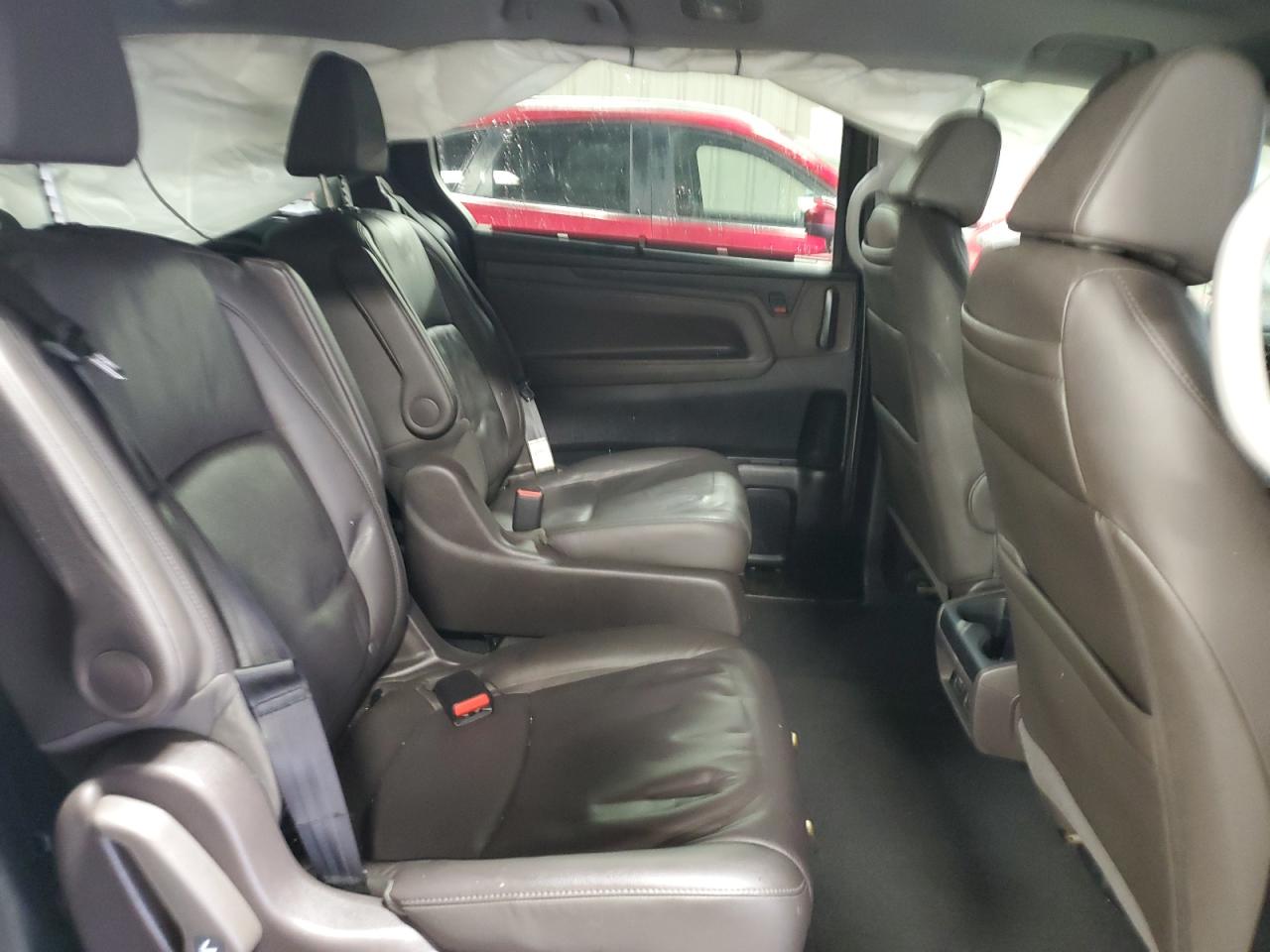 Honda Odyssey Touring Image 6