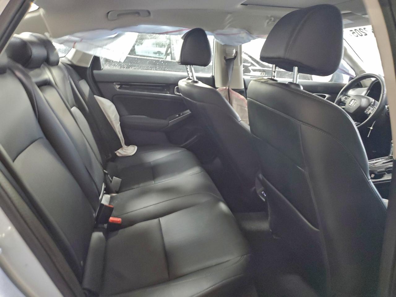 Honda Civic Touring Image 9