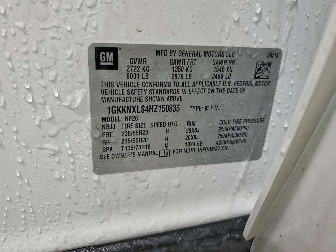 GMC Acadia Denali Image 12