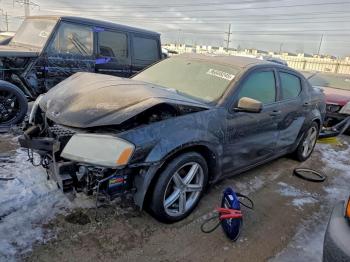 Salvage Dodge Avenger