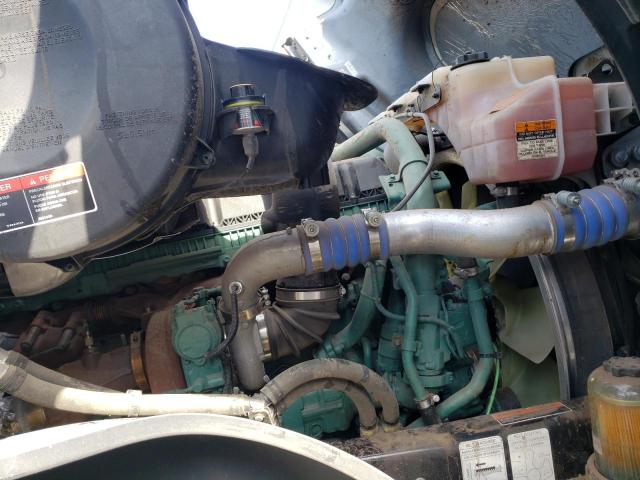 Volvo Vn Vnl Image 9