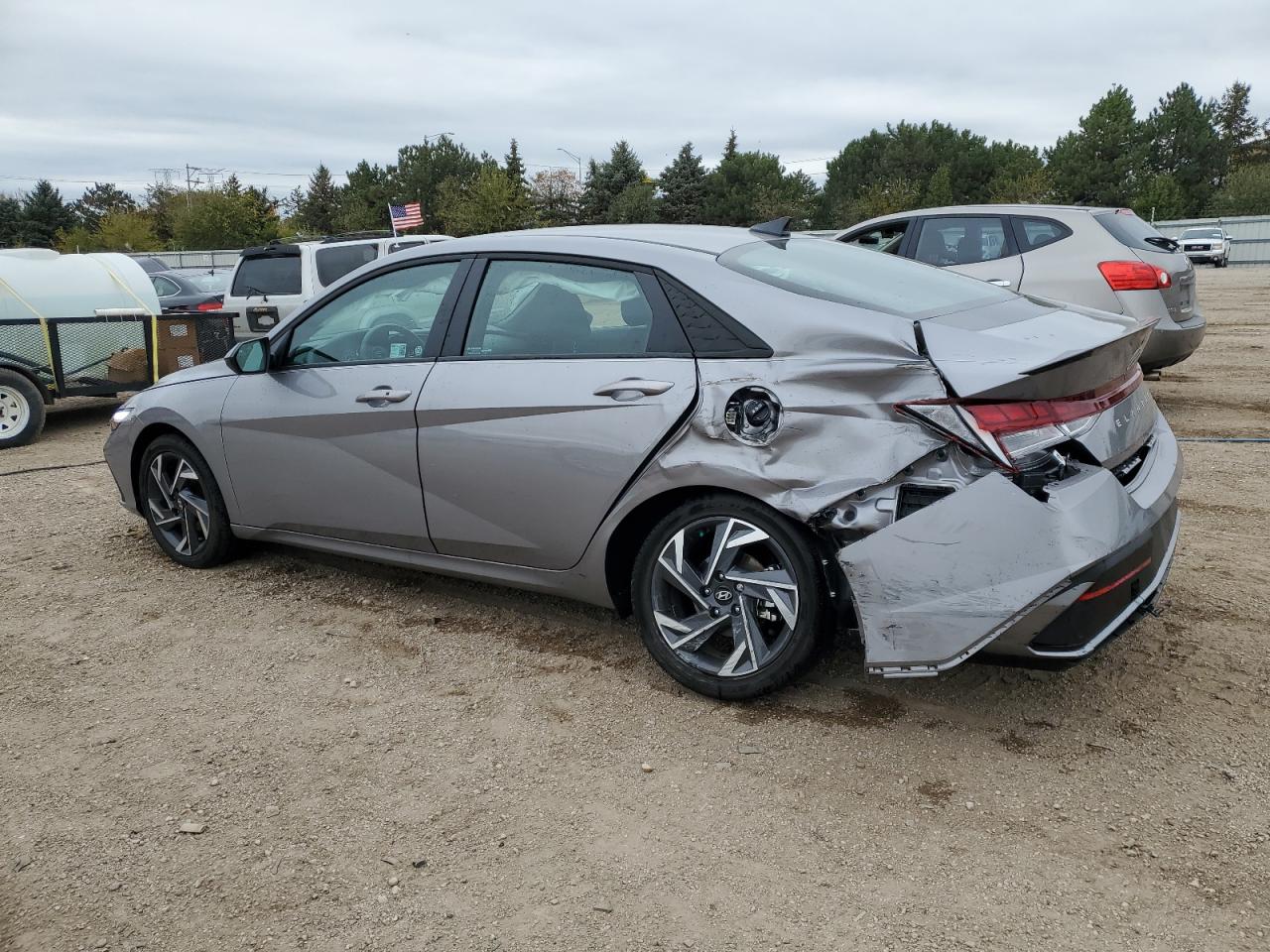 Hyundai ELANTRA Blue Image 2