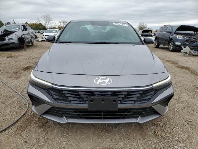 Hyundai ELANTRA Blue Image 11