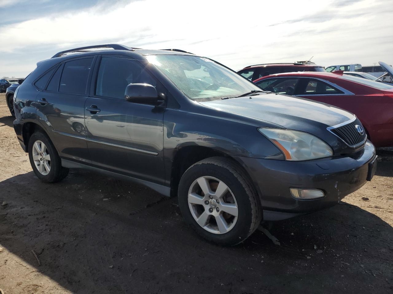 Lexus RX 330 Image 11