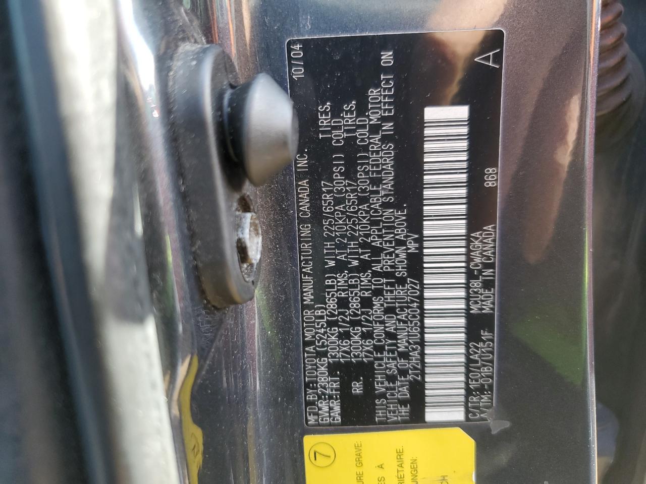 Lexus RX 330 Image 12