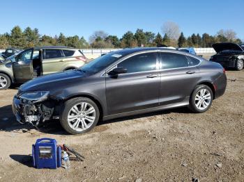  Salvage Chrysler 200
