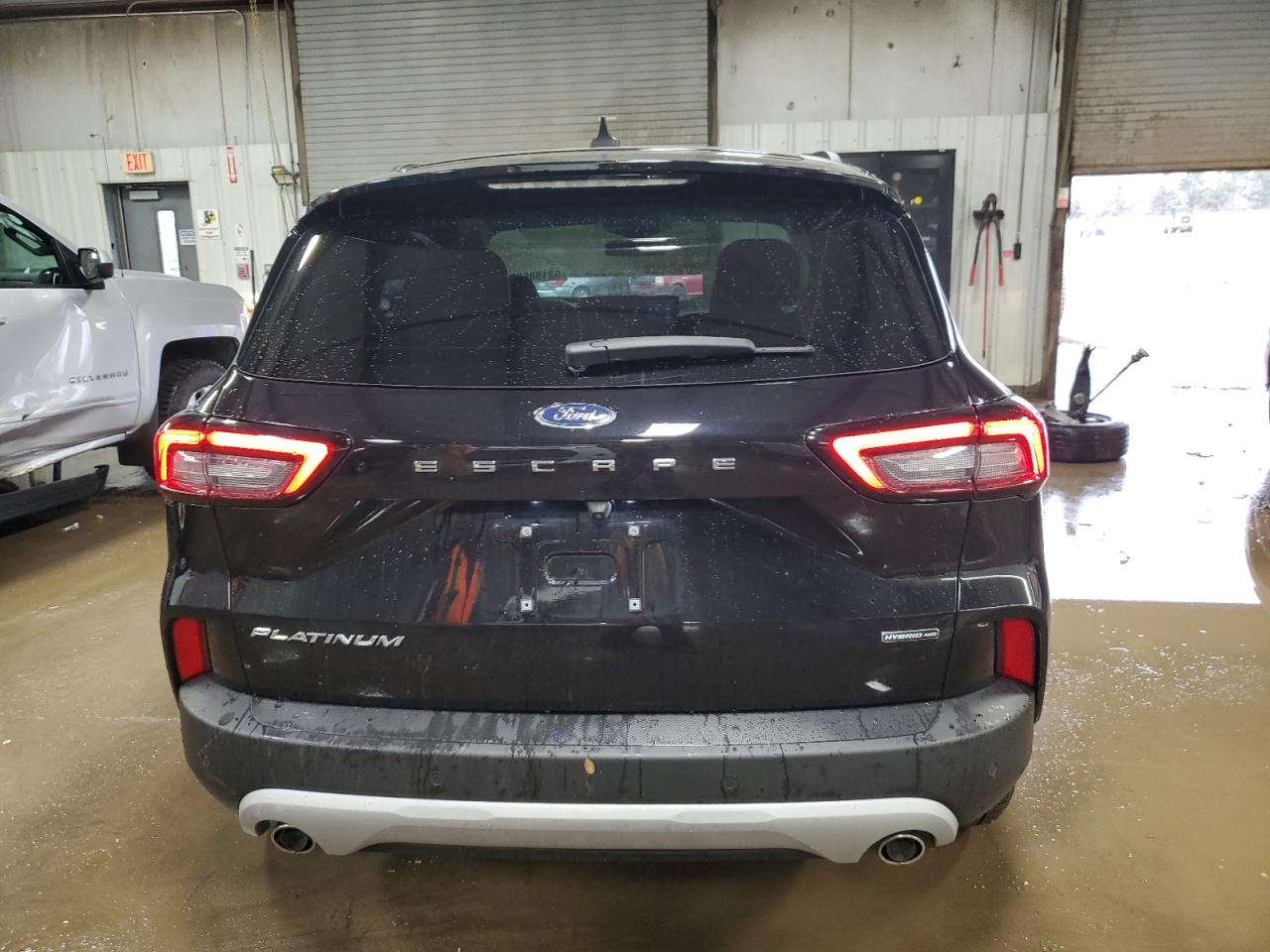 Ford Escape Platinum Image 2