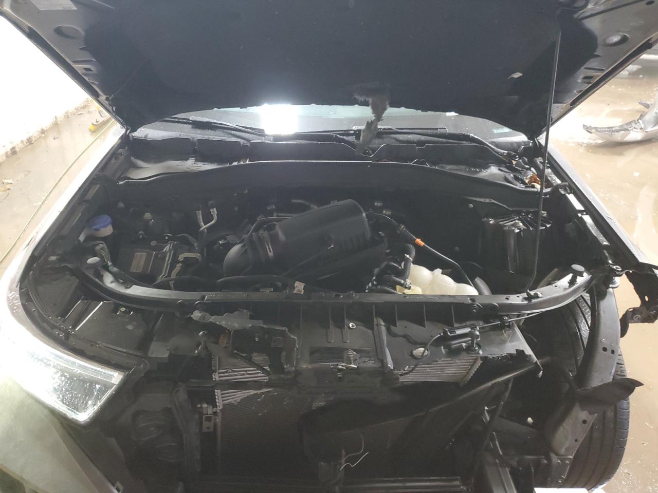 Ford Explorer Xlt Image 10