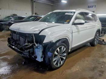  Salvage Volkswagen Atlas