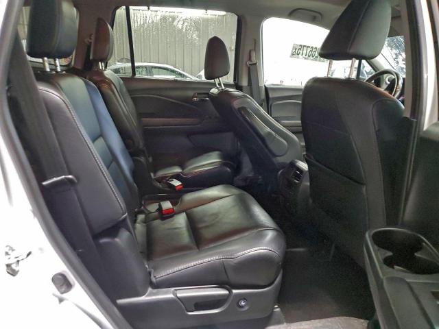 Honda Pilot Touring Image 9