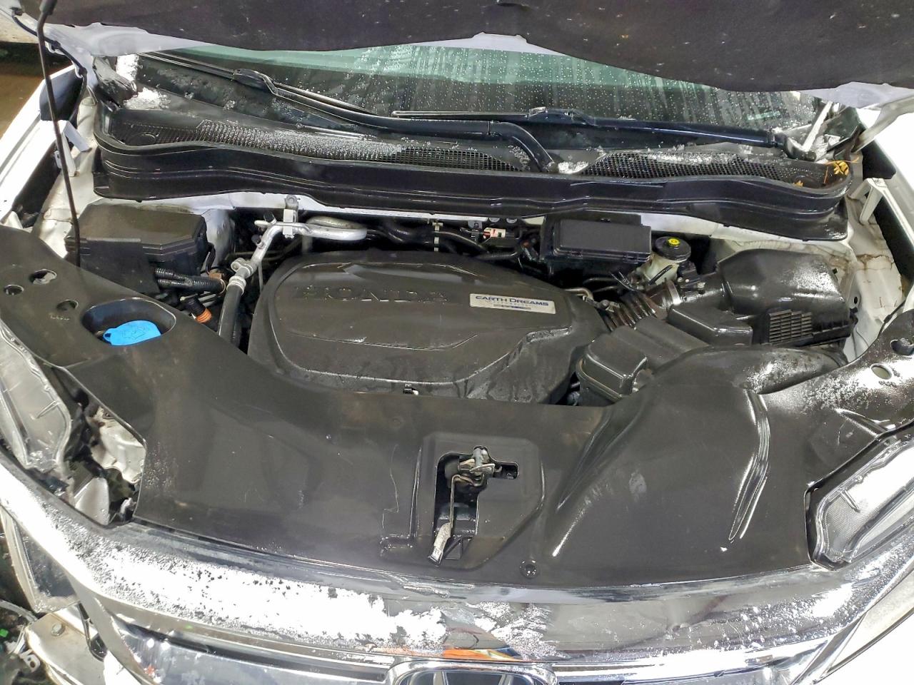 Honda Pilot Touring Image 10