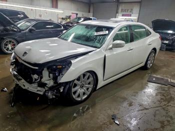  Salvage Hyundai Equus