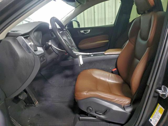 Volvo XC60 T5 Image 7