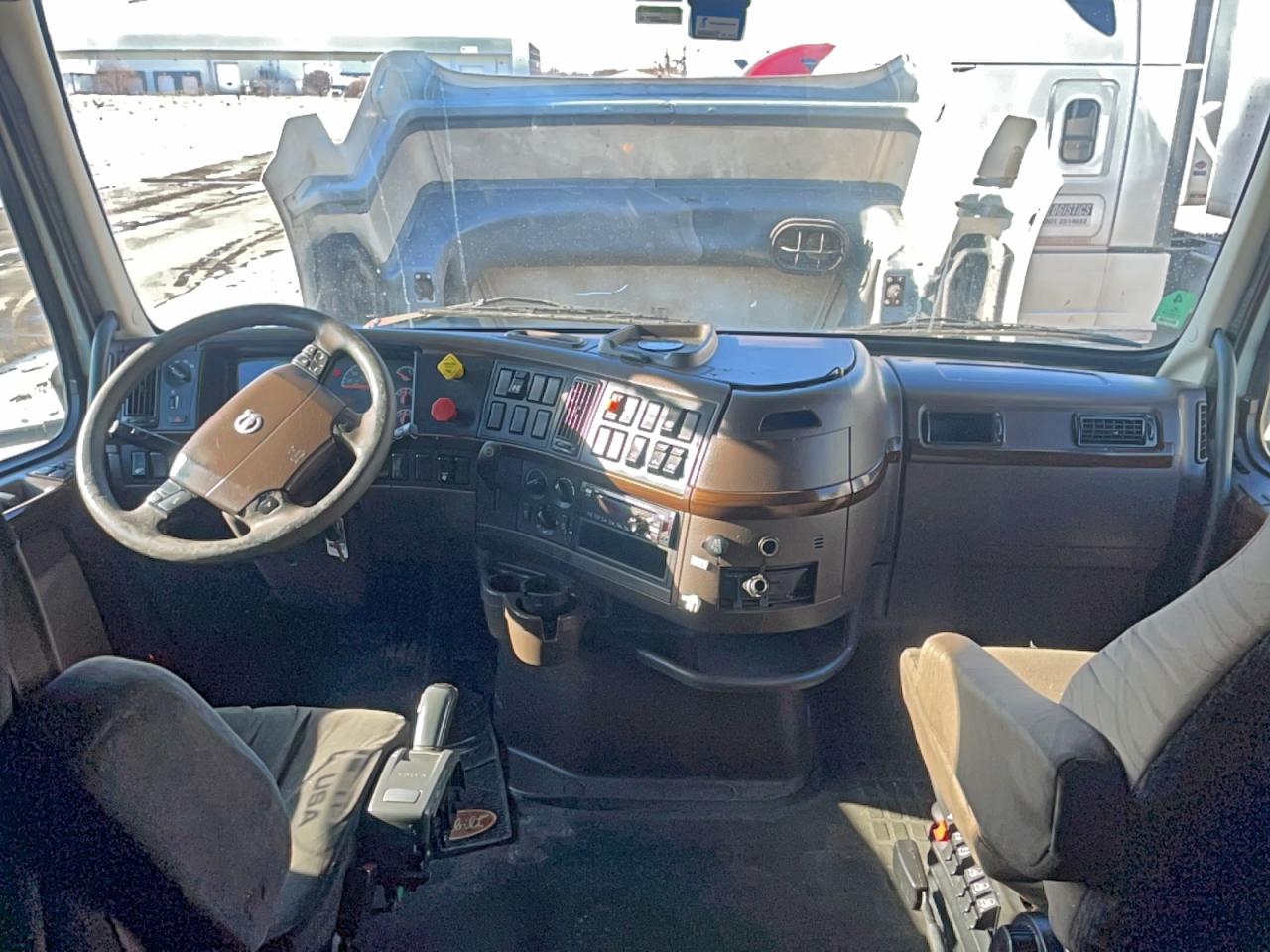 Volvo Vn Vnl Image 9