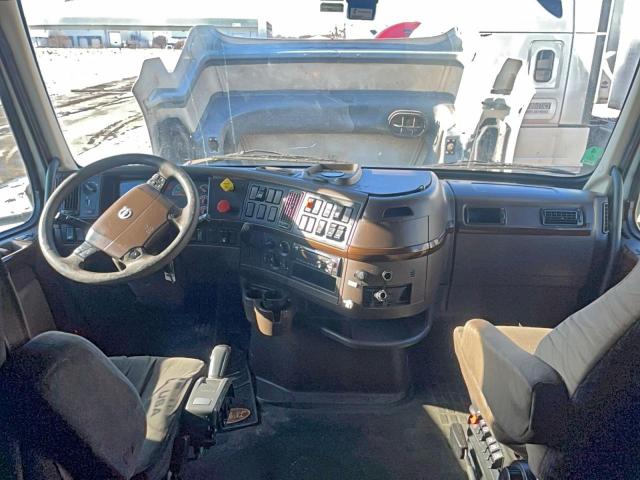 Volvo Vn Vnl Image 9