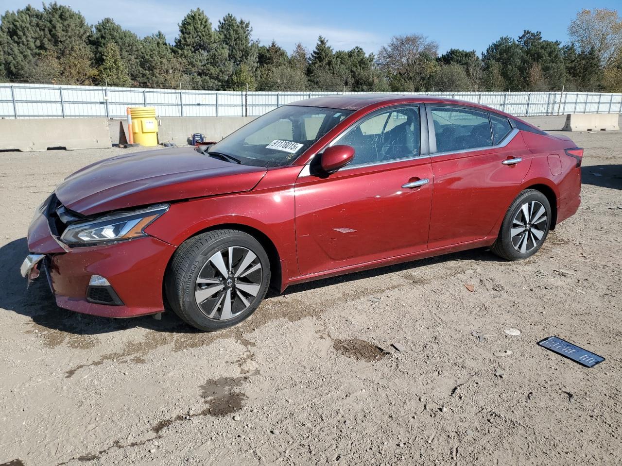 Nissan Altima Sv Image 1