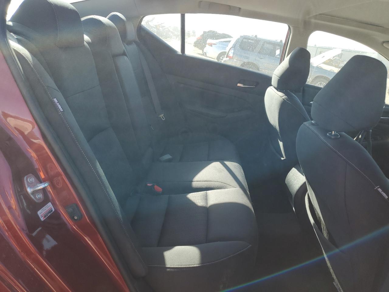 Nissan Altima Sv Image 9