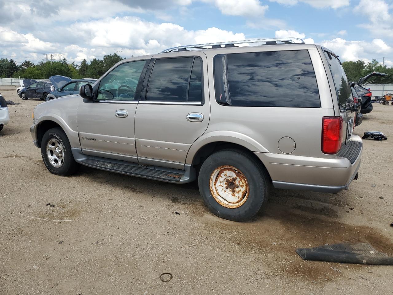 Lincoln Navigator Image 3