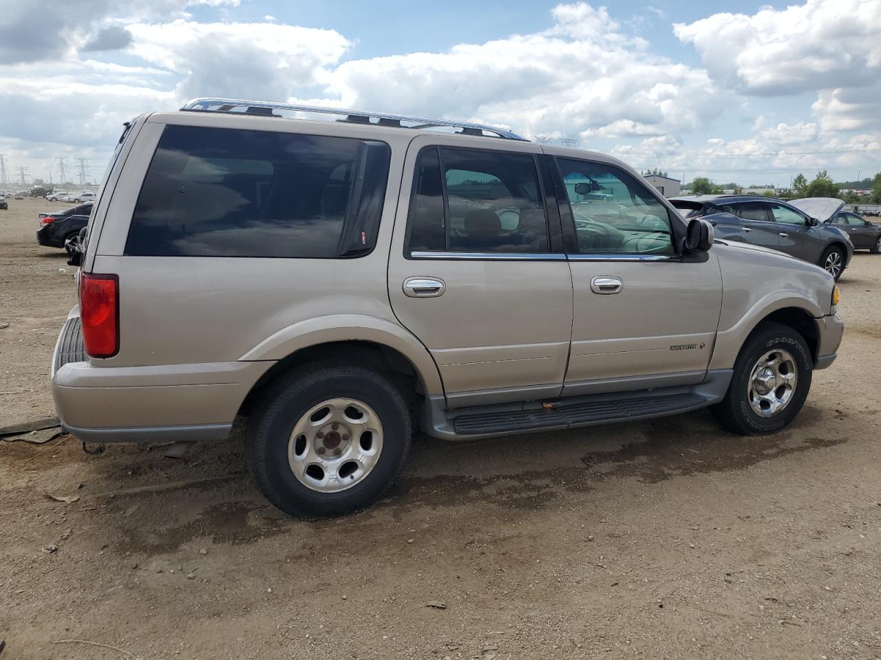 Lincoln Navigator Image 4