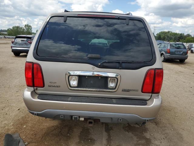 Lincoln Navigator Image 8