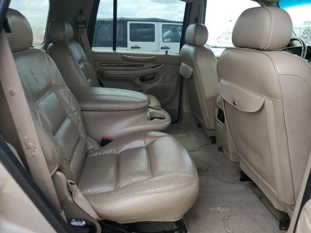 Lincoln Navigator Image 11