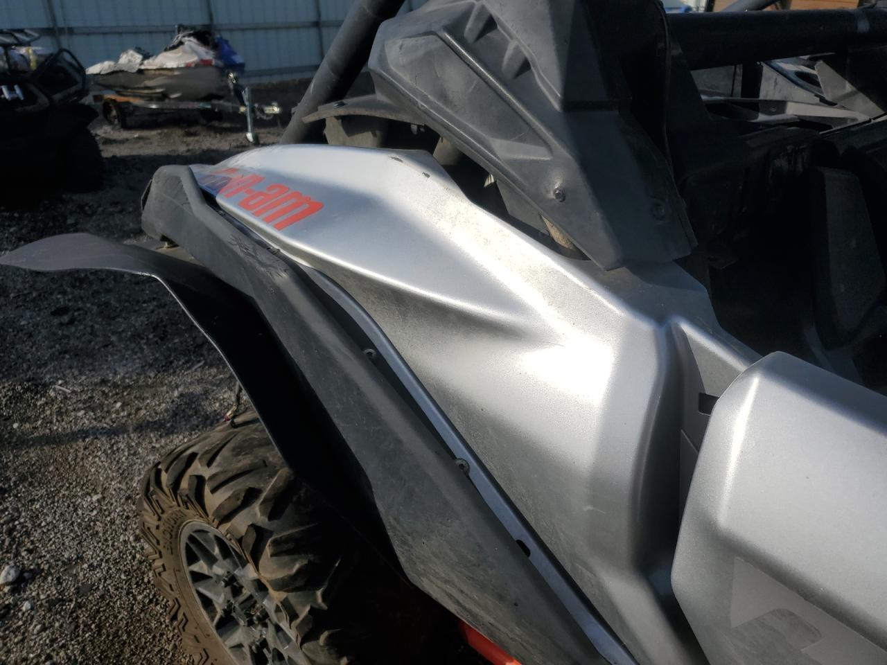 Can-Am Maverick X Ds Turbo Image 9