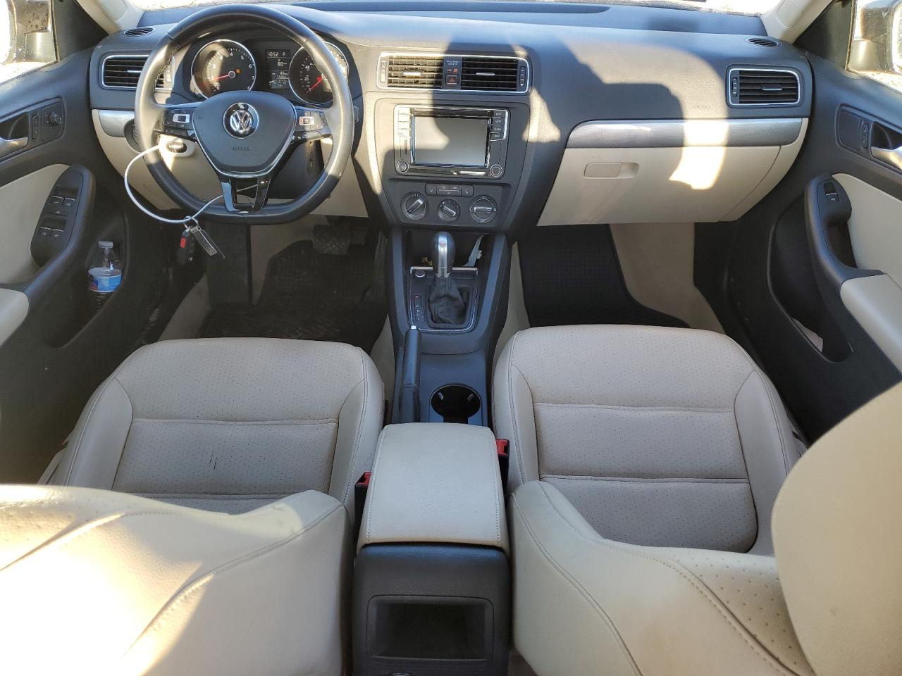 Volkswagen Jetta Se Image 11