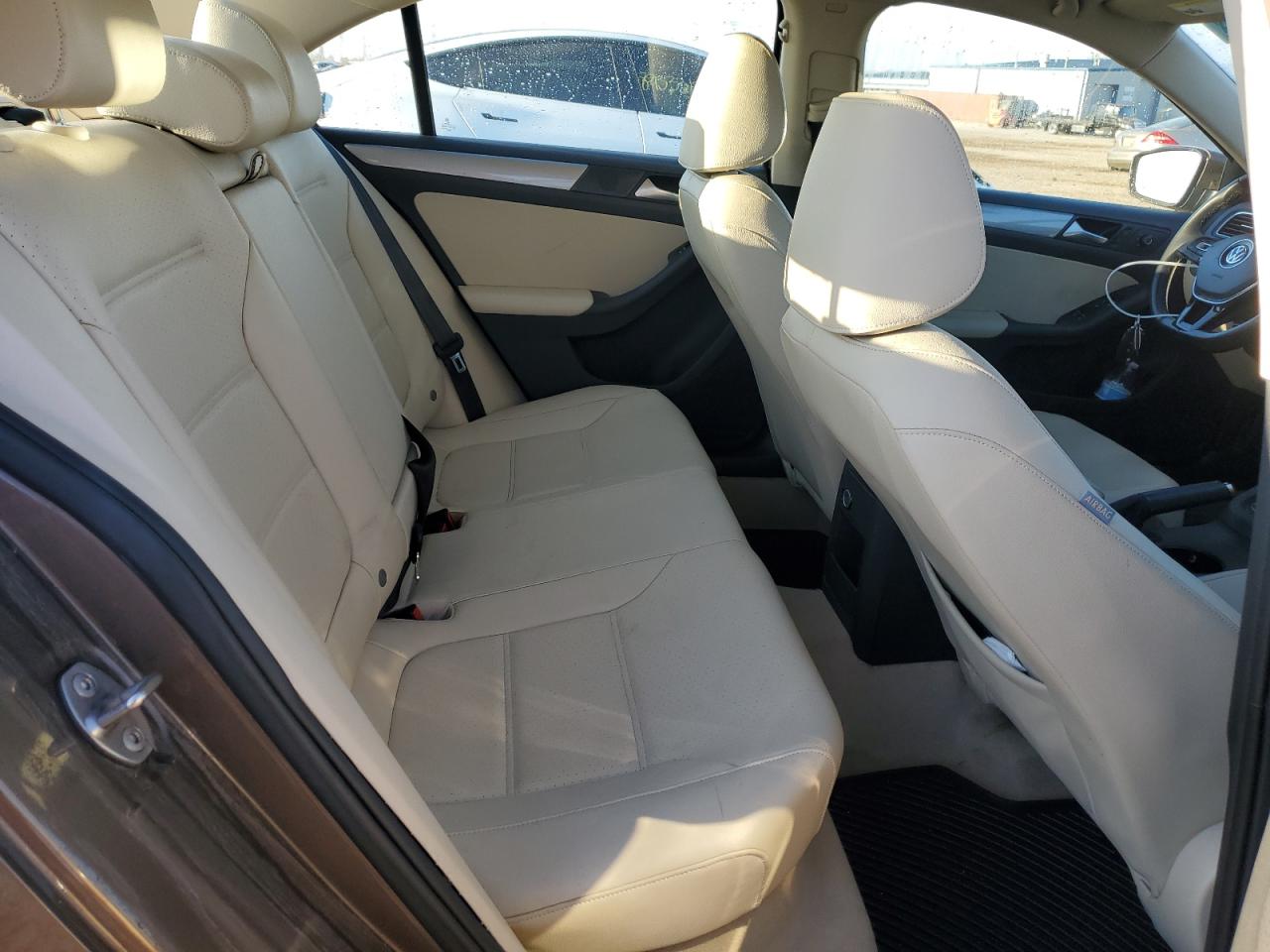 Volkswagen Jetta Se Image 4